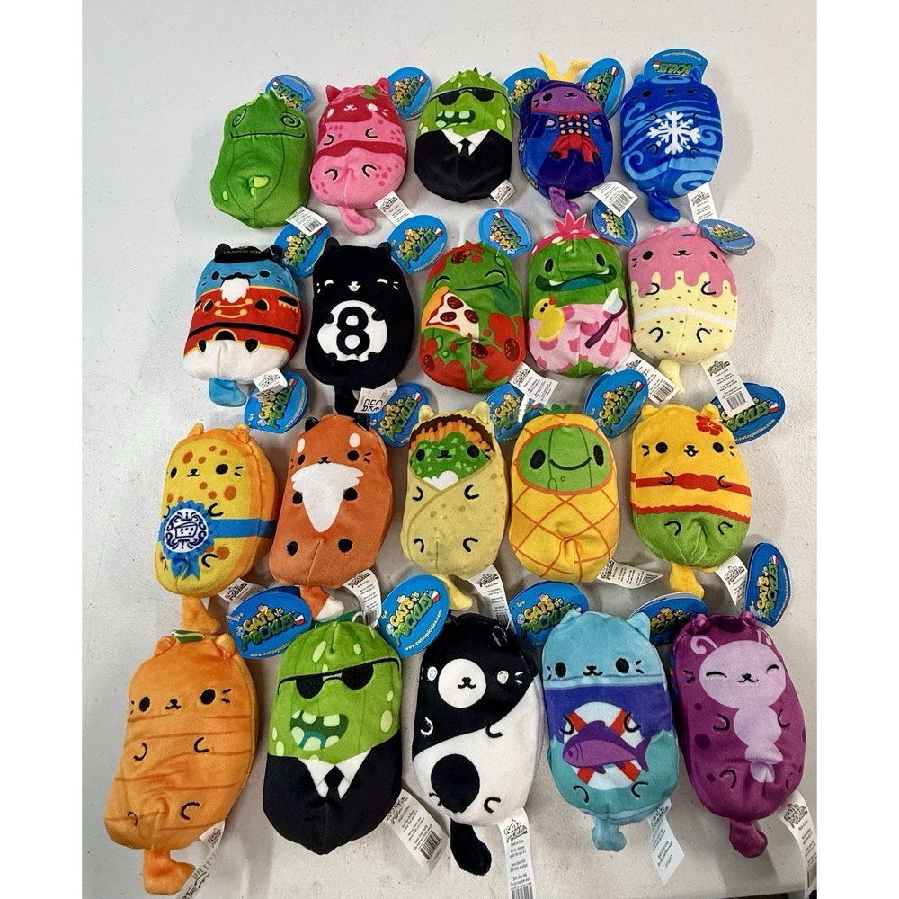 Cats vs Pickles Lot Of 20  4" Bean Bag Plush W/Tags  *BRAND NEW* MINT! RARES